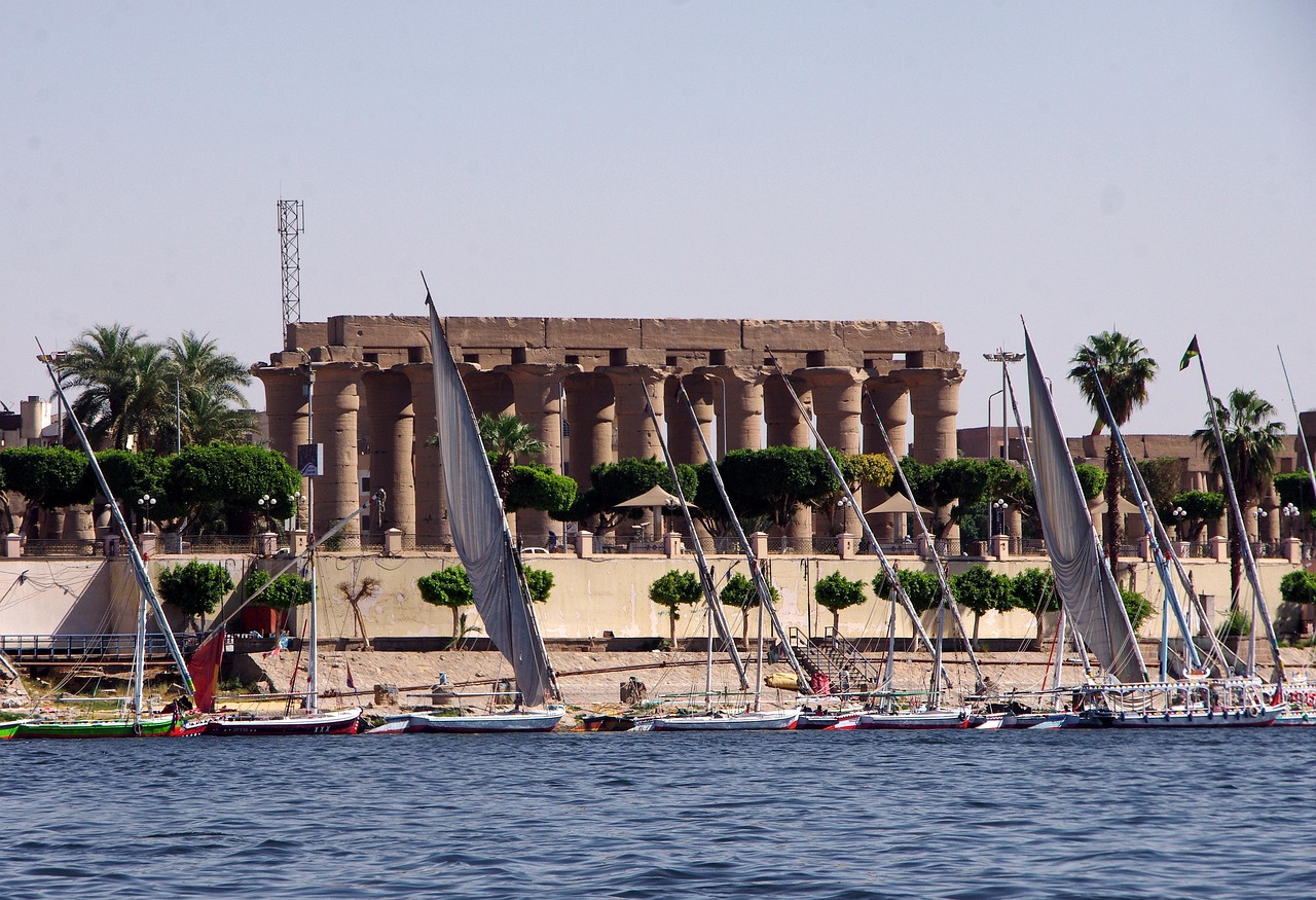 Een Magische Nijlcruise en Cairo Rondreis: Verken de Schatten van Egypte Afbeelding